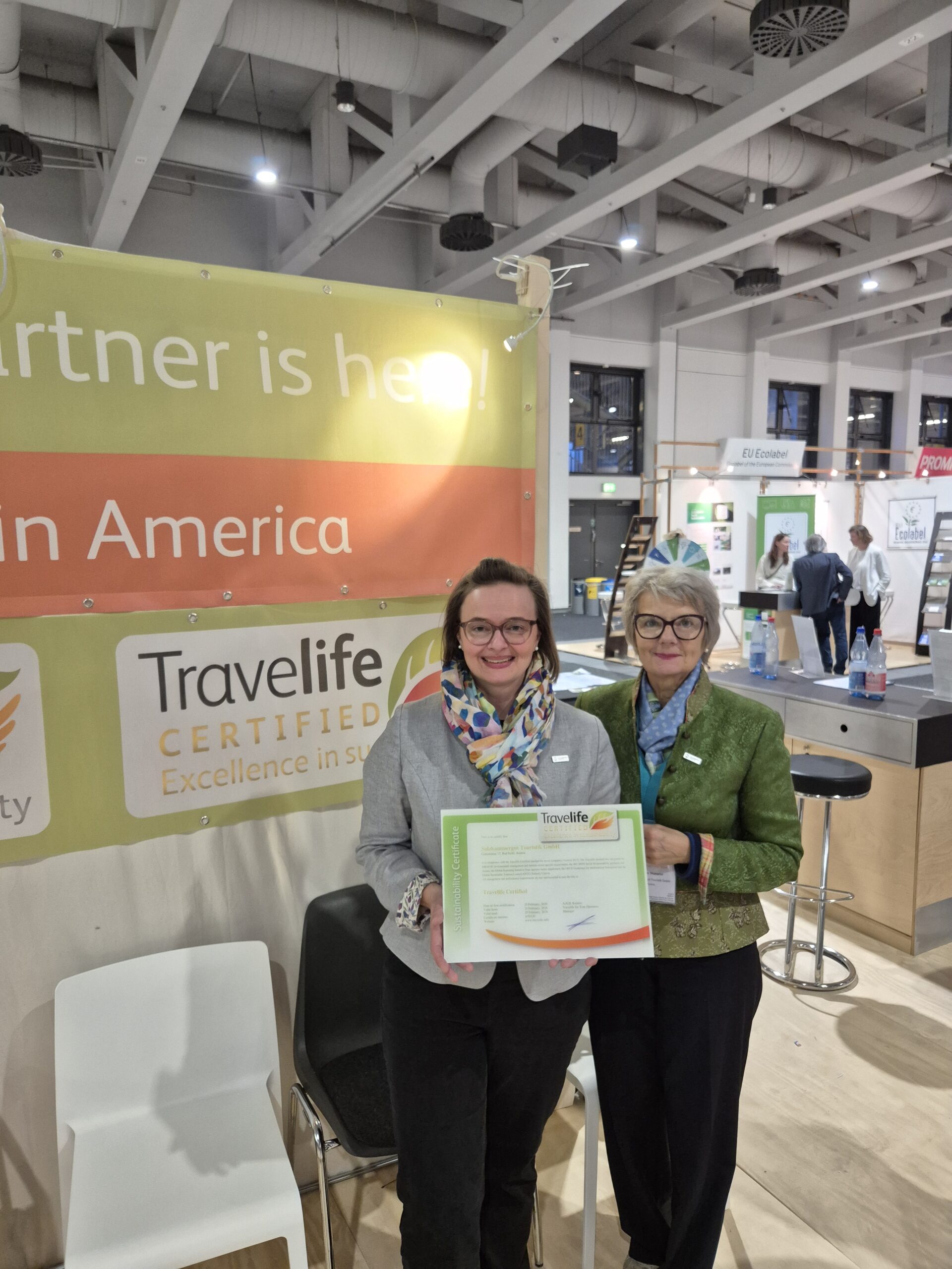 Travelife Certified Barbara Ahrer, Geschäftsführerin Salzkammergut Touristik GmbH Und Brigitte Stumpner, Unternehmensgründerin©Salzkammergut Touristik